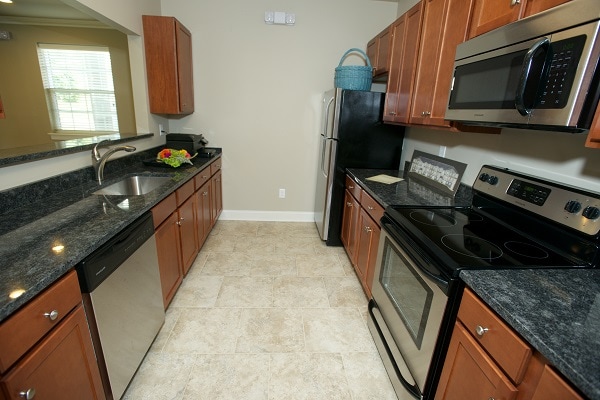 Photo - Stonegate Apartments