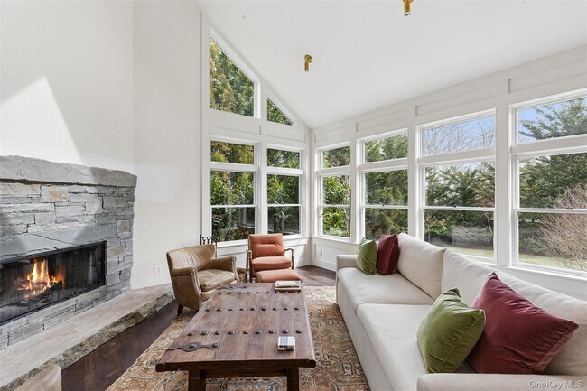 Photo - 4 Glynn Dr