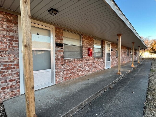 Photo - 2004 Theodore Dr Unit D