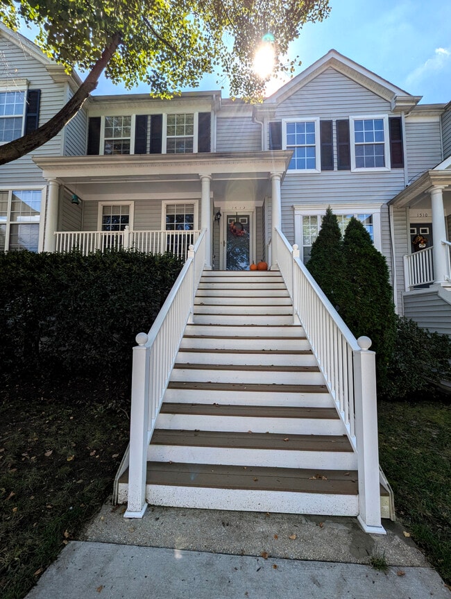 Photo - 1512 Danewood Ct