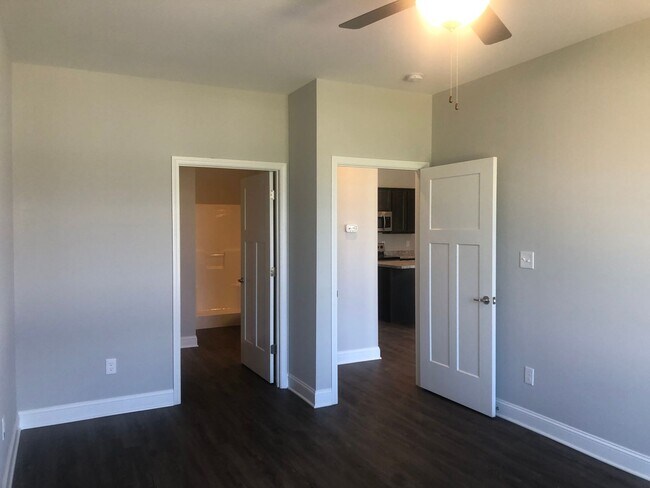 Photo - 2-Bedroom Townhome, AVAILABLE NOW!