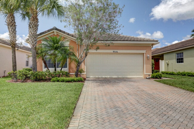 Building Photo - 9516 SW Flowermound Cir Rental