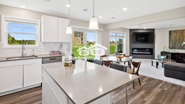 Photo - 1062 Jubert Dr