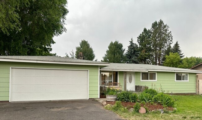 Photo - Updated 3bd/2BA South Suburbs Home with RV Parking, Large Yard & Garage
