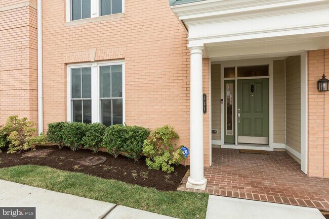 Photo - 621 McKenzie Ave