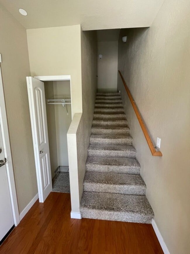 Photo - **SPECIAL** FIRST MONTH FREE W/ ONE YEAR LEASE/ 3 LEVEL CONDO W/ UPGRADES, GARAGE/ FENCED YARD