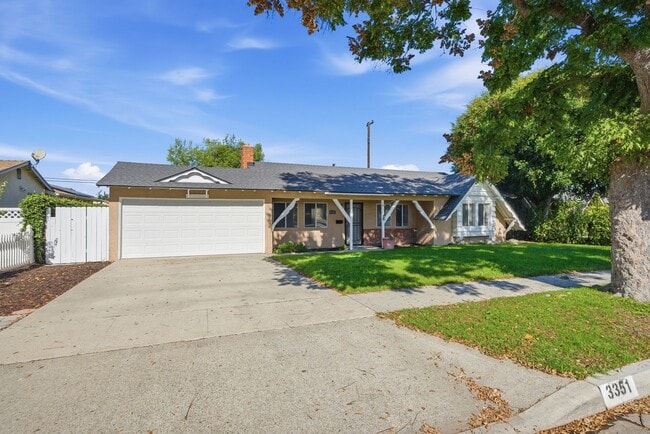 Photo - Updated 4-Bedroom Anaheim Home with Spacio...