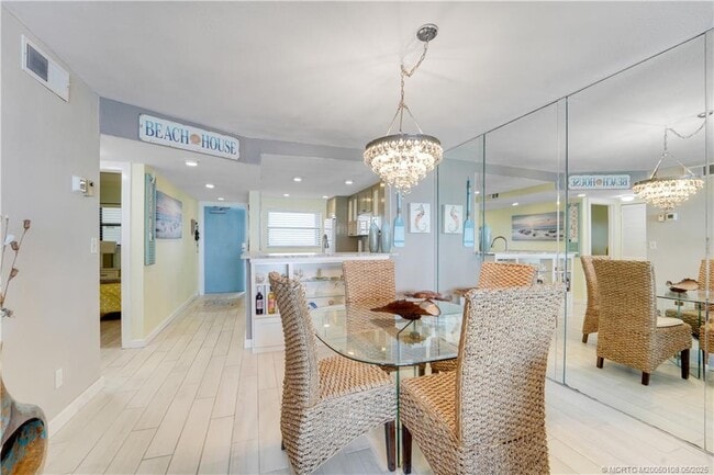Building Photo - 10310 S Ocean Dr Unit 505 Rental