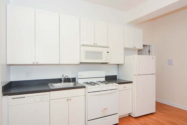 Photo - 4715 N Sheridan Rd Unidad N31