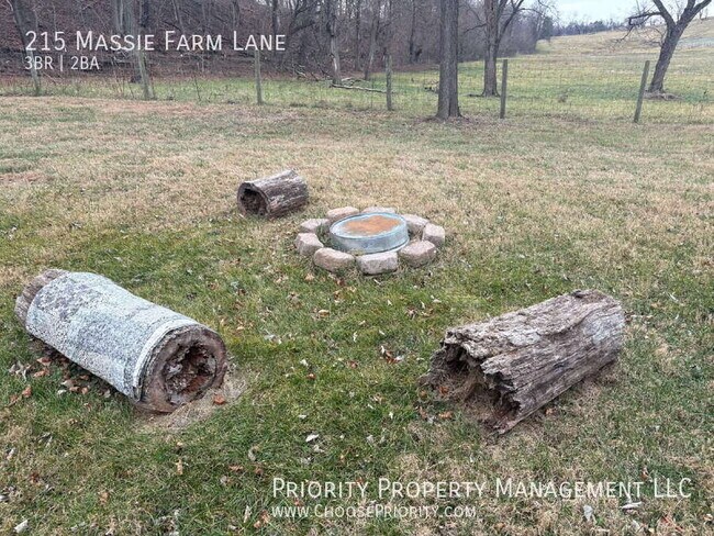 Photo - 215 Massie Farm Ln