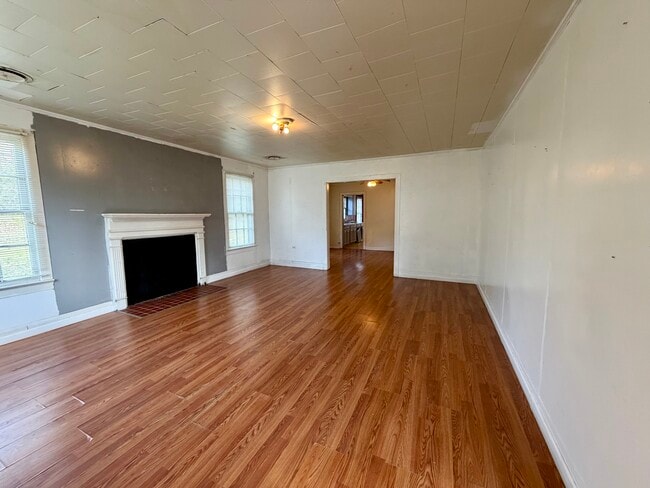 Photo - 1401 12th Ave N