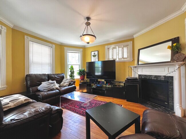 Photo - 24 Burton St Condo Unit 1