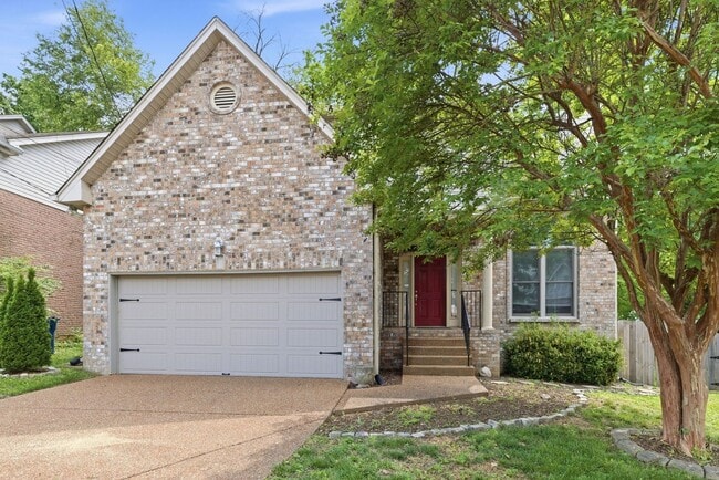 Photo - Nestled on a quiet cul-de-sac, this charming 3BR/2.5BA home offers an ideal Bellevue!
