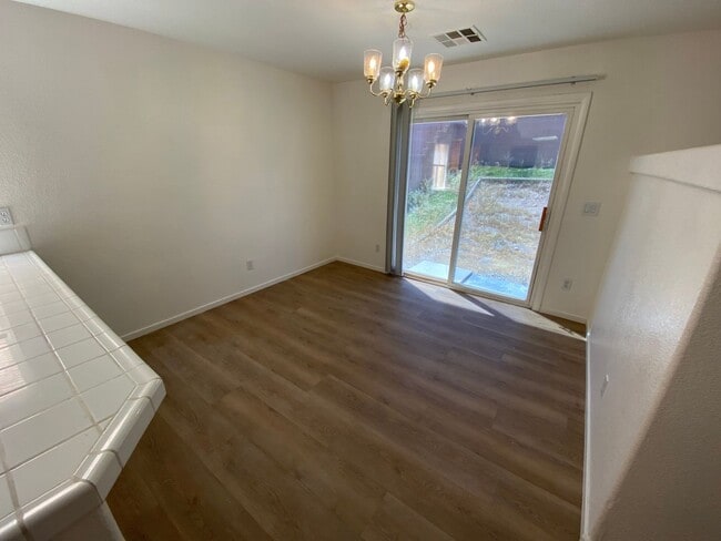 Photo - Great 4 bed/2.5 bath home located in the Southern area