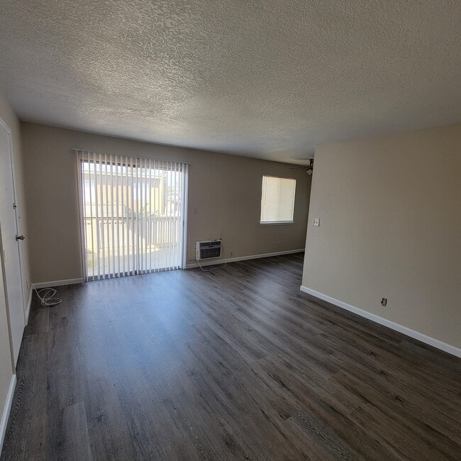 1311 E San Bruno Ave Unit B