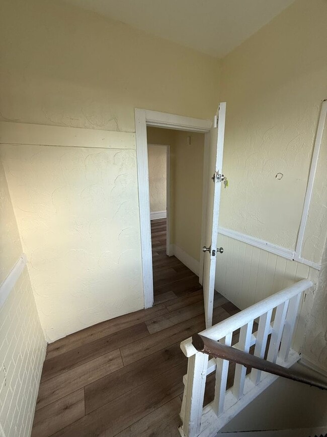 Photo - *Friendly Road, LLC 3404-3406 Walton Ave Unit Upper