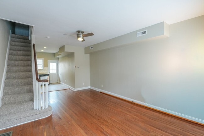 Building Photo - Cozy 3 Bed in Whitman