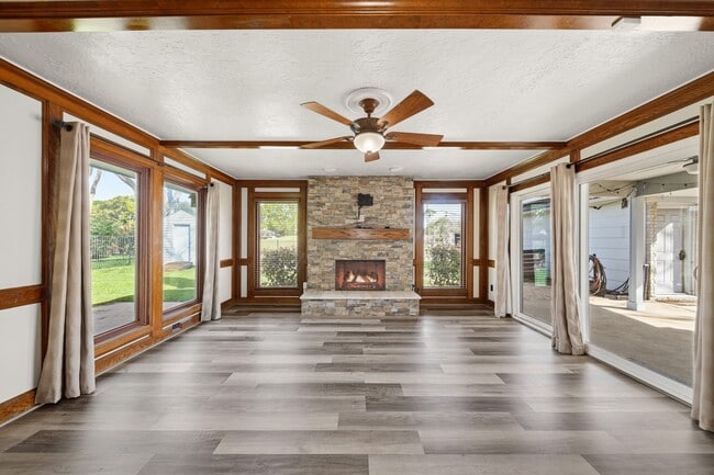 Photo - 3002 Hampton Dr