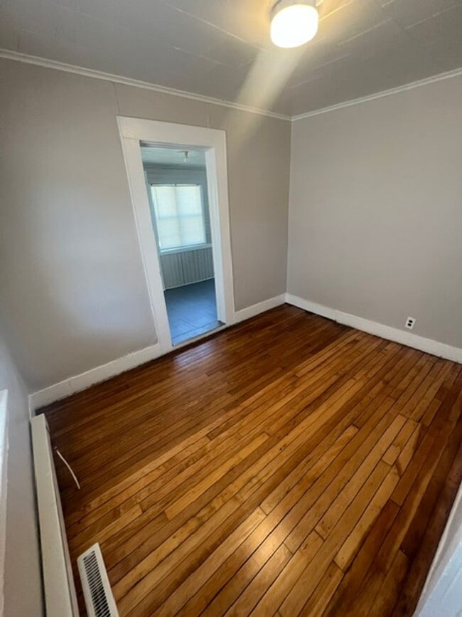 Photo - 77 Walnut St Unit 77 Walnut St 1L