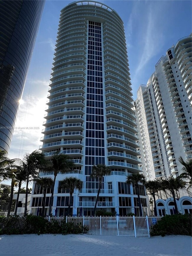 Photo - 18671 Collins Ave Unit 2404