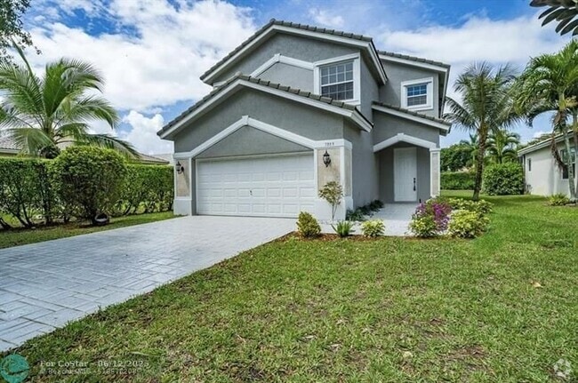 Building Photo - 7803 NW 70th Ave Rental