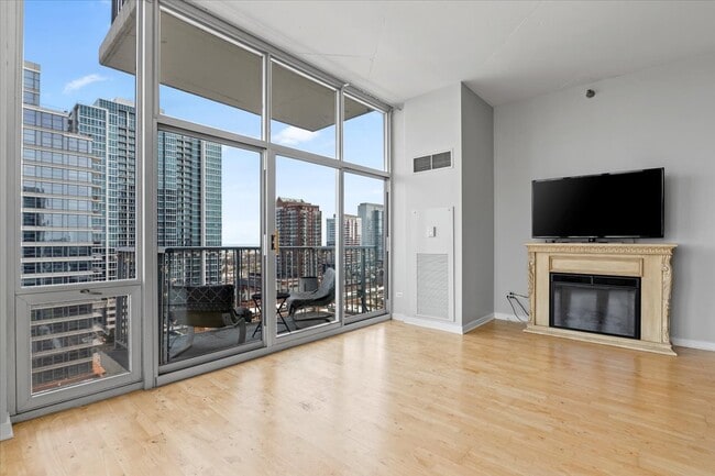 Photo - 1600 S Indiana Ave Unidad 1308