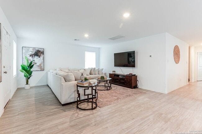 Photo - 5935 Texas Spur