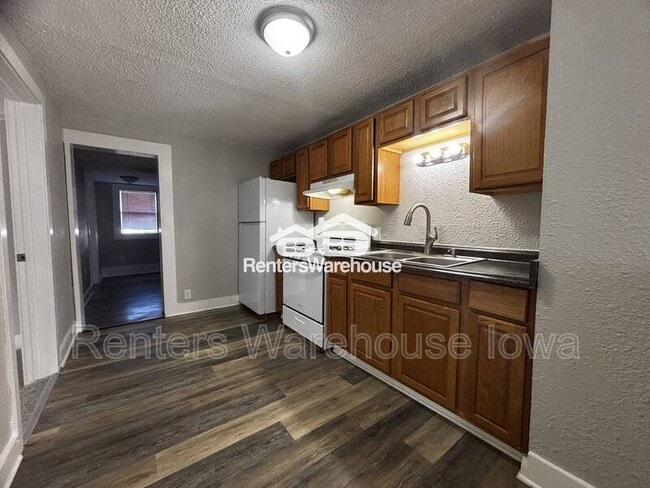 Photo - 2802 SE 8th Ct