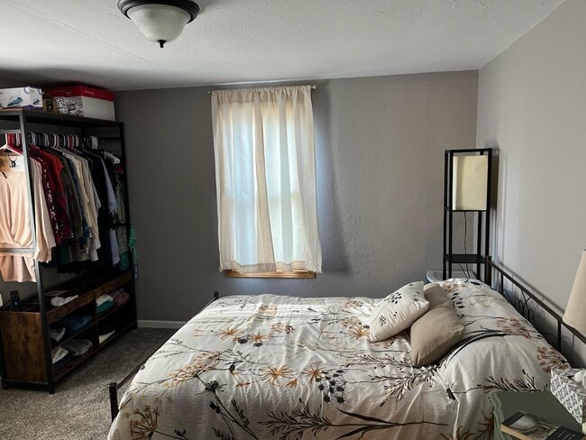 Photo - 109 8th Ave