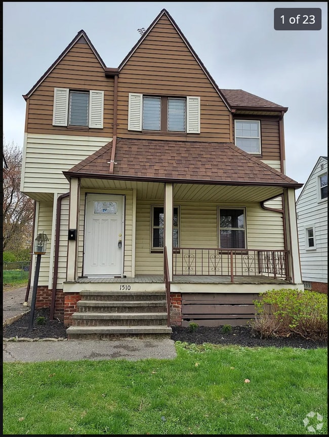 Building Photo - Newly Renovated Single Family Home in Exce... Unit 1510 E 195th St