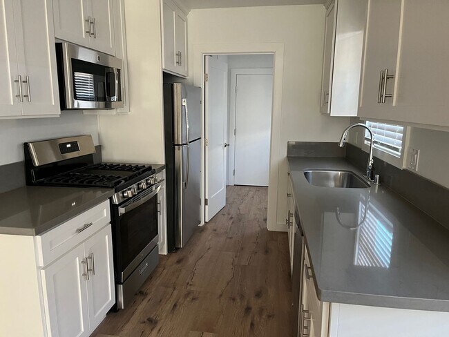 Photo - Beautiful Duplex Home near UC Davis Medical Center