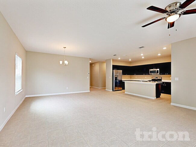 Photo - 155 Bloomfield Wy