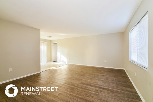 Photo - 2000 Burning Tree Dr