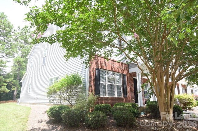 Photo - 2849 Summergrove Ct