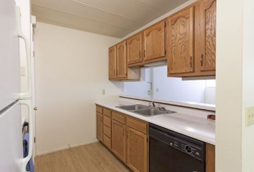 Photo - Mayridge/Westbrook Apartments