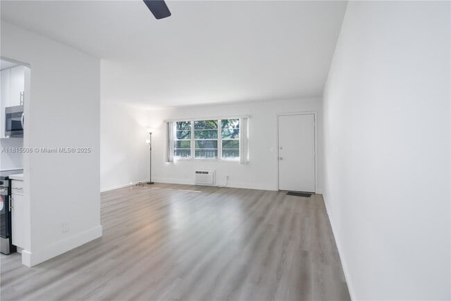 Photo - 150 SW 134th Way Unit 206R