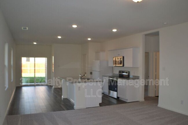 Photo - 6417 Bishop Dr