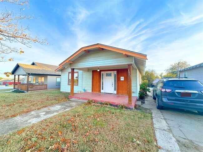 Photo - 1628 NE 12th St