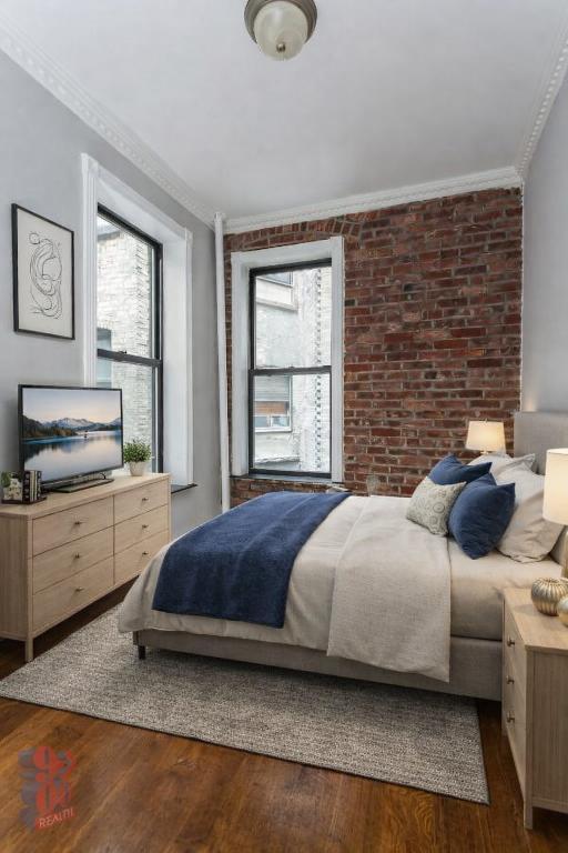 Photo - 309 E 8th St Unit C1