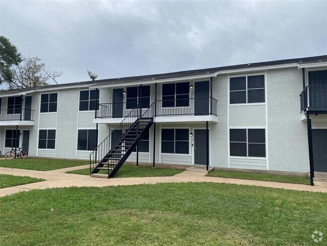 Building Photo - 102 Oakdale Ct Unit 2206 Rental