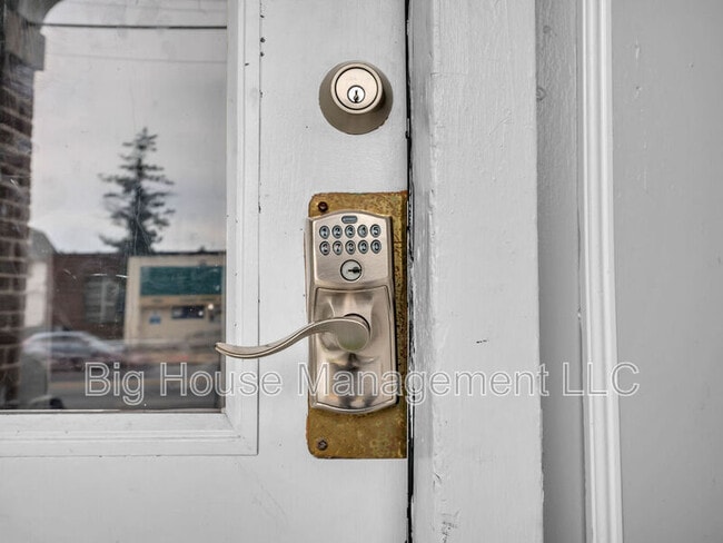 Photo - 4806 Liberty Heights Ave Unit 3