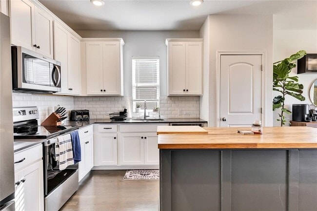 Photo - 13004 Titanium St