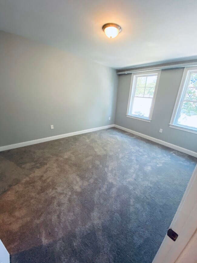Master Bedroom - 20 Locust St
