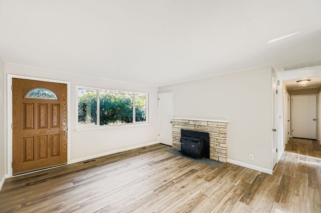 Photo - Fully-Remodeled 3 Bed 1 Bath Mountlake Ter...