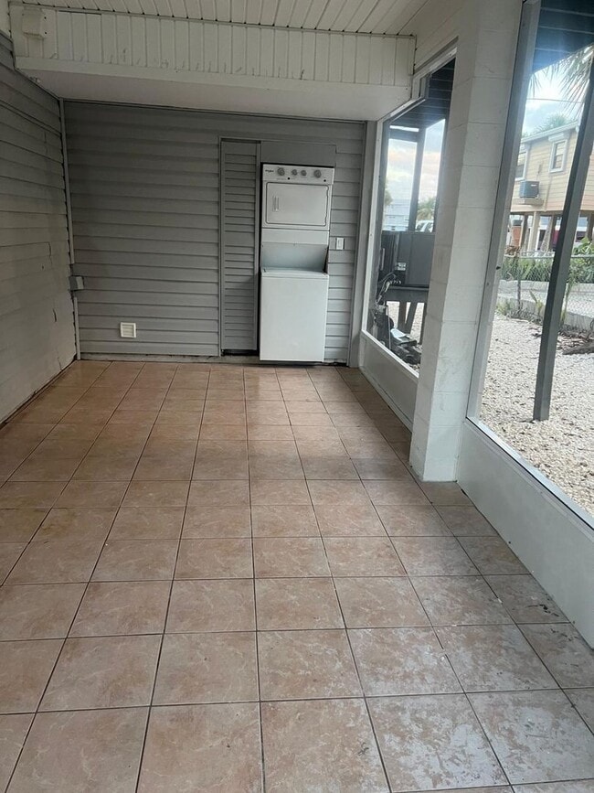 Photo - 128 Eucalyptus Ct Unit 128 EUCALYPTUS CT D