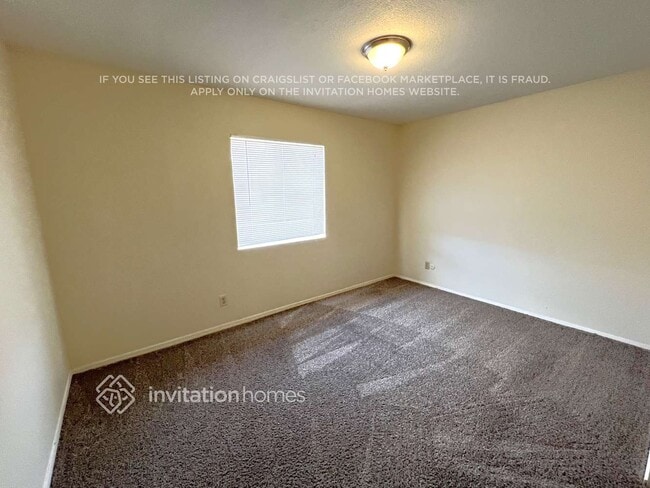 Photo - 2651 E Jerome Ave