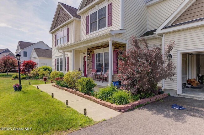 Photo - 65 Haywood Ln