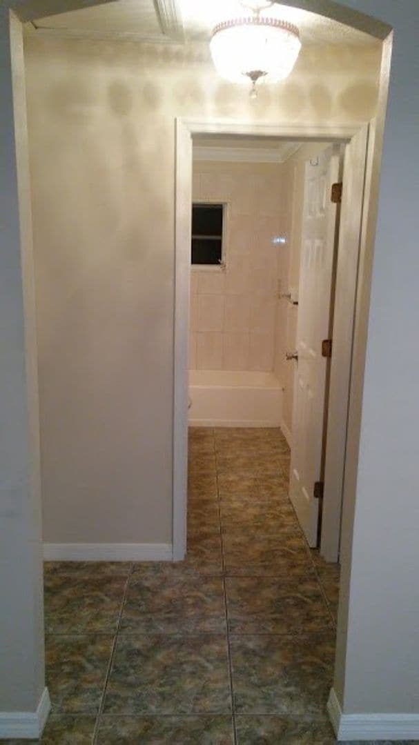 Photo - 1716 NE 12th St
