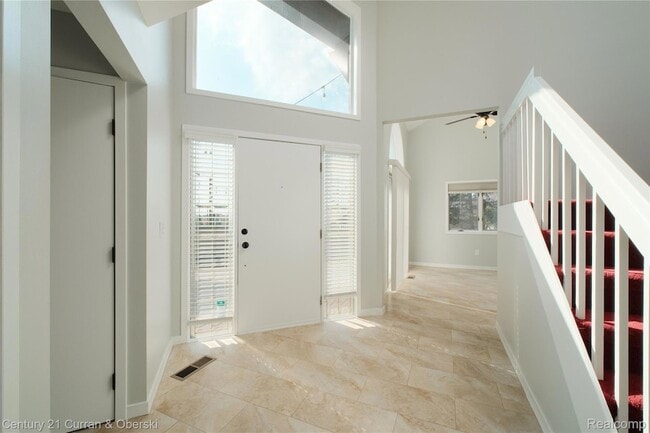 Photo - 1083 N Livernois Rd