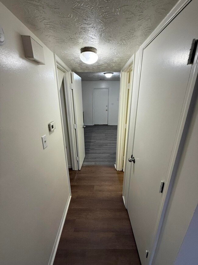 Photo - 3719 Trent Cir